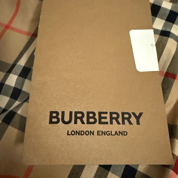 Burberry Runway Trench Coat IT 34 / US 0 | Italy NWT - Picture 5 of 11